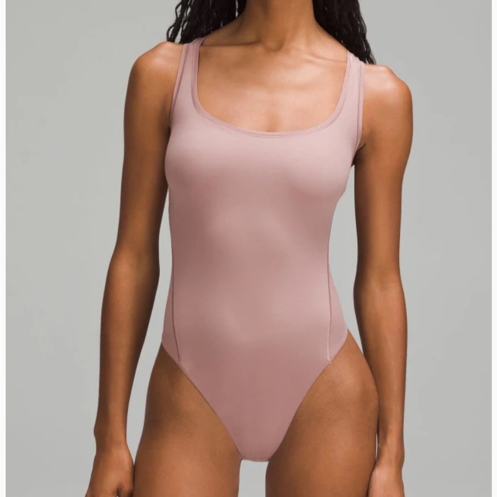 Lululemon Wundermost Ultra-Soft Nulu Square-Neck Sleeveless Bodysuit NWOT Small